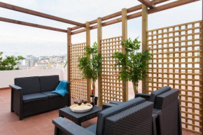 Гостиница ALTIDO Superb 1-bed Apt with workspace and terrace, close to Avenida da Liberdade  Лиссабон